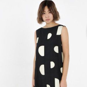 ISO Wray Capo Shift Dress (not for sale)